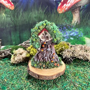 Fairy House “Elderbloom Hollow“ / Fairy garden Decoration / The Elf&#39;s Cottage