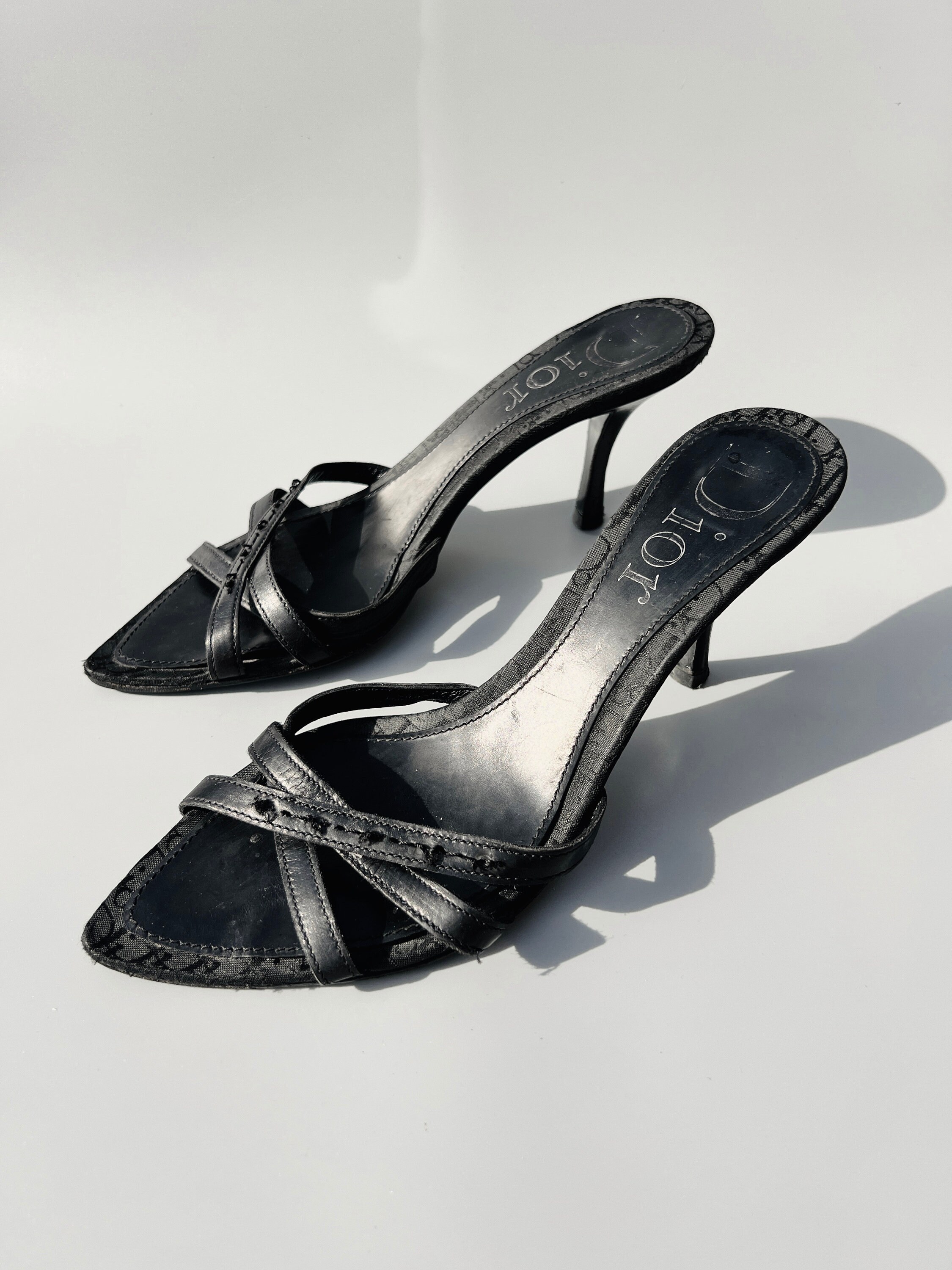 Louis Vuitton Black&White Satin Leather Ankle Strap Block Heels Mules Pumps-Sz40