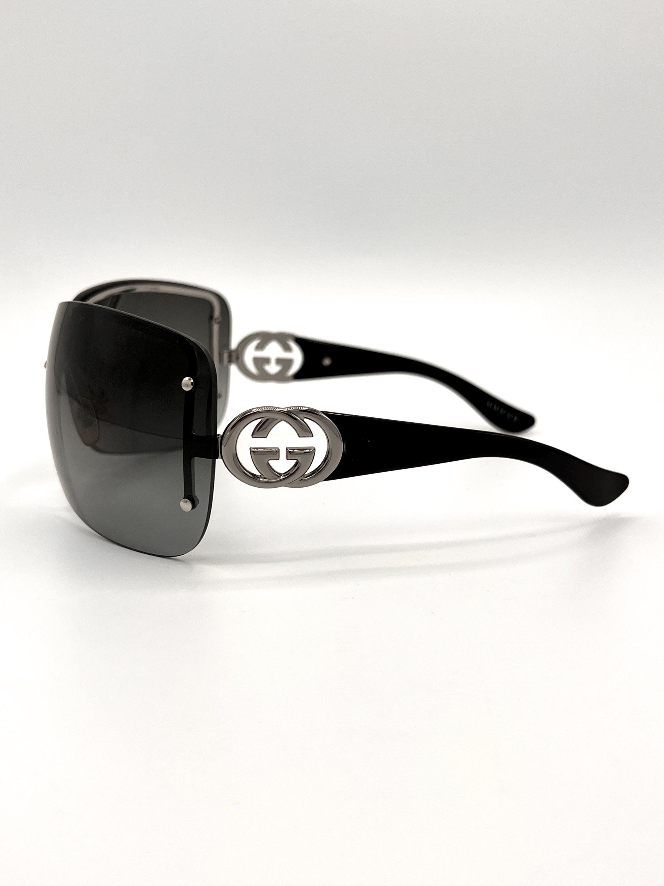 Gucci Sunglasses Rimless Shield Oversized GG Logo Wrap Black Gucci Sunglasses Rimless Shield Oversized GG Logo Wrap Black