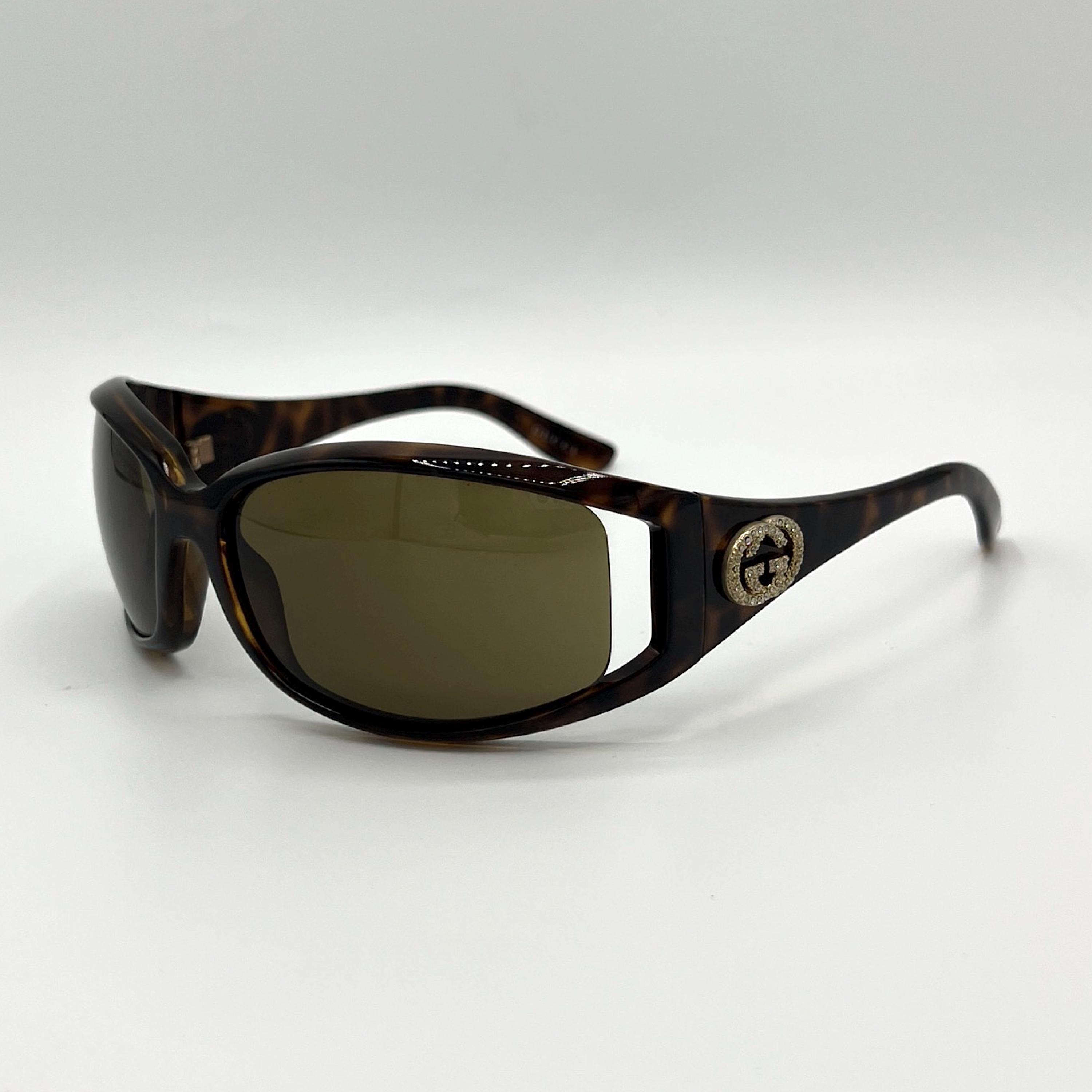 小物 GUCCI Sunglasses GG Gold Logo Y2K 00s Gucci Wraparound Sunglasses GG Logo Shield Brown Tortoiseshell