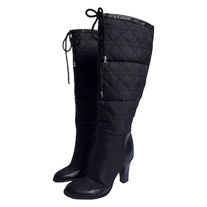 Christian Dior Boots Black Knee High EU 36 UK 3 Cannage Quilted Silver CD Logo Charm Round Toe Heels Vintage Y2K Authentic Galliano