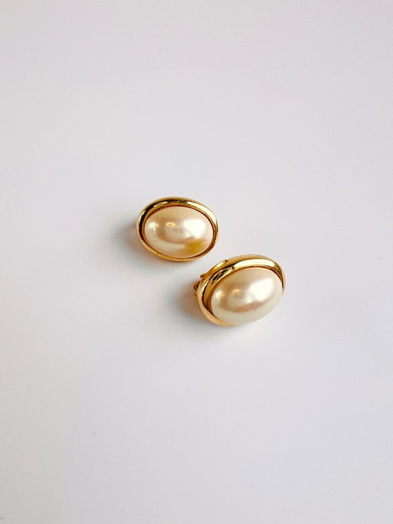 Christian Dior Earrings Pearl Gold Vintage Oval C… - image 1