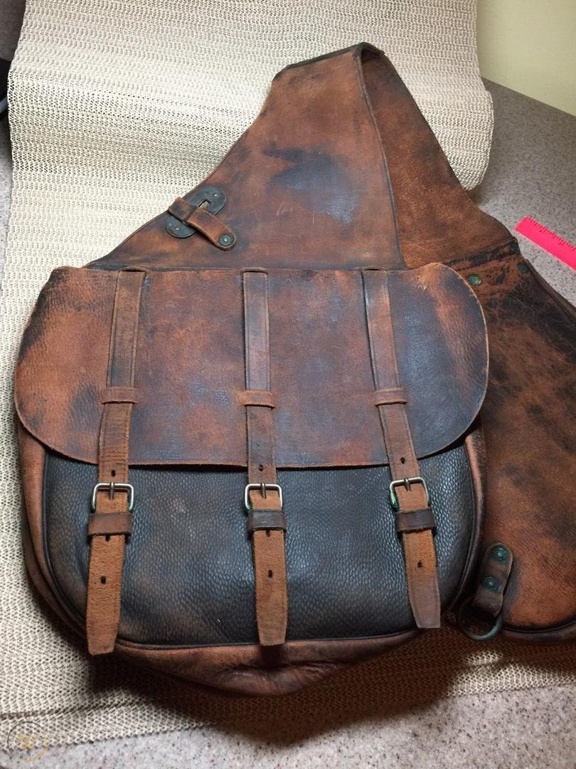 Old Military Style Leather Horse Saddle Bag Made On Oil Pull-Up Leather.