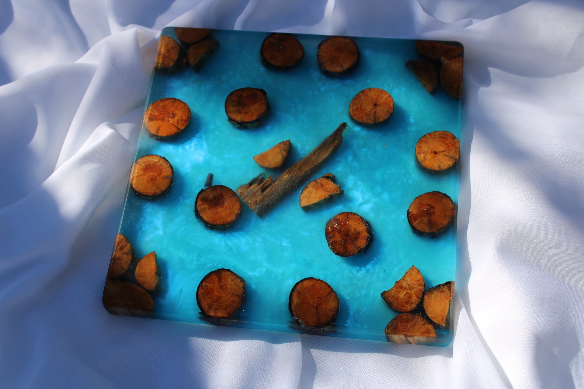 Dessous de Plat en Résine Époxy et Bois