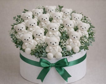 Luxury Teddy Bear Candle Box – 15 Vanilla-Scented Mini Bears (5 cm)