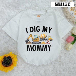 I Dig My Mommy Baby Romper Short Sleeves, Construction Excavator Baby Romper, Construction Tractor Bodysuit, Mother&#39;S Day Gift