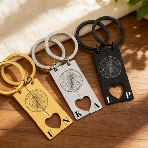 Portachiavi con mappa stellare personalizzata, regalo con costellazione astrologica incisa, regalo di anniversario, regali di San Valentino, cielo notturno personalizzato per data
