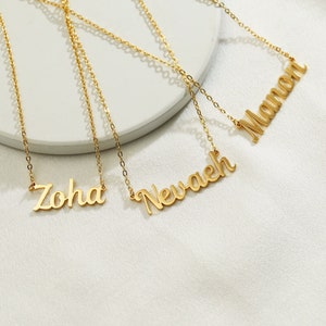 Zoha name best sale locket
