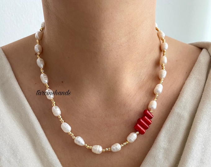 Freshwater Pearl Coral Gold Necklace , Dainty Pearl and Natural Red Coral Necklace , Side Coral Necklace , Unique Coral Jewelry Gold Filled