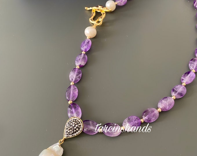 Amethyst Pearl Necklace with Gold Toggle , Natural Amethyst and Baroque Pearl Pendat Necklace , Purple Gemstone Bead Necklace , Gift Idea