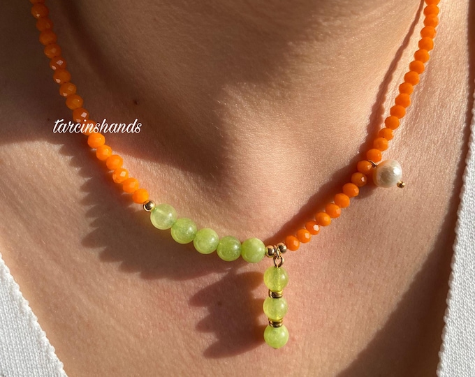 Jade and Orange Glass Bead Necklace with One Pearl , Modern Necklace, Orange Bead and Green Gemstone Necklace, Orange Pearl Necklace