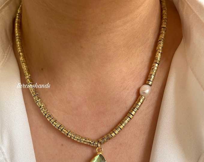 Dainty Labradorite Pendant Gold Lava Stones Side Pearl Minimalist Gold Filled Necklace,Elegant Semi Precious Stone Necklace,Gift For Women