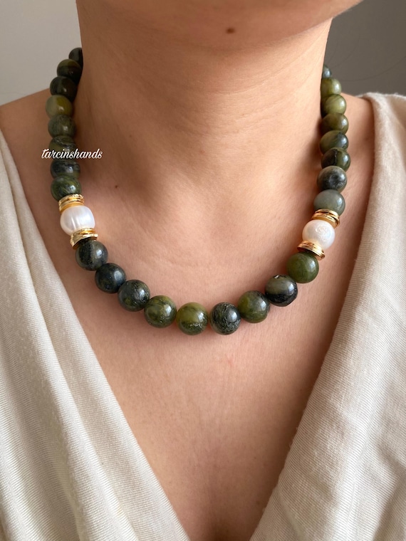 Chunky Jade & Pearl Necklace: Gold-Plated Boho Statement Jewelry