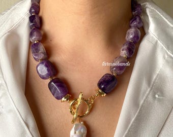 Natural Amethyst Gold Toggle Necklace with Baroque Pearl Pendant, Raw Amethyst Necklace , Purple Semi Precious Stone and Pearl Necklace