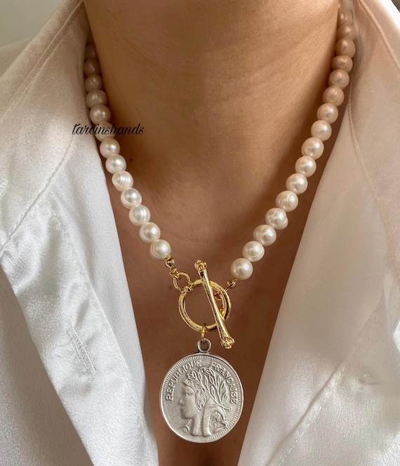 Freshwater Pearl Coin Pendant Necklace - Gold Toggle Clasp