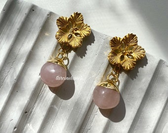 Pink quartz flower gold plated earrings , dainty gemstone earrings , pink quartz gold earrings , gemstone jewelry , minimalist earrings