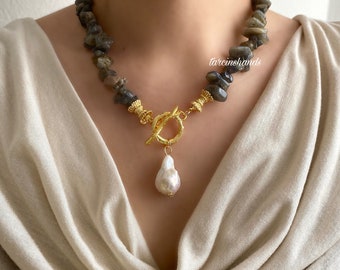 Chunky Labradorite Necklace with Baroque Pearl Pendant - Boho Gold Toggle Statement Jewelry