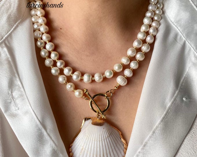 Multistrand Freshwater Pearl Gold Toggle Real Seashell Pendant Necklace,Natural Shell Necklace,Boho Bridal Necklace,Mermaid Necklace