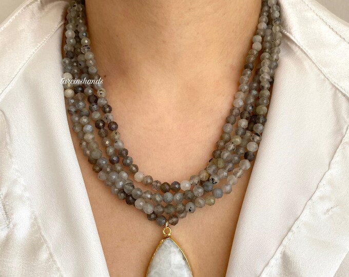 Multistrand Labradorite Gold Necklace with Moonstone Pendant, Labradorite Bead Necklace , Chunky Labradorite Necklace , Gift For Women