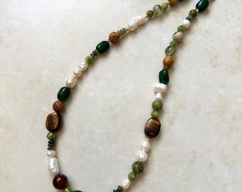 Earthy Gemstone Pearl Necklace: Gold-Plated Bohemian Jewelry