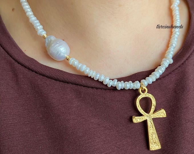 Natural Pearl Ankh Necklace,Side Baroque Pearl Gold Ankh Necklace,Tiny Real Pearl Necklace with Key Of Life Pendant,Egyptian Charm Necklace