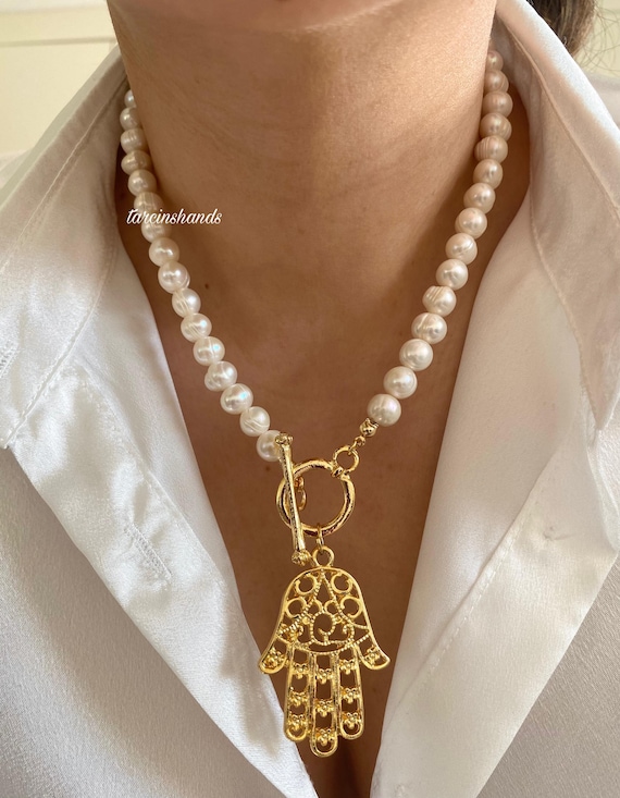 Hamsa Pendant Pearl Necklace: Gold-Plated Hand of Fatima
