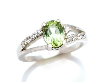 Amazing Peridot Engagement Ring, 925 Sterling Silver Peridot And Zircon Ring, Peridot 14 k Gold Ring, August Birthstone Ring PSR-193