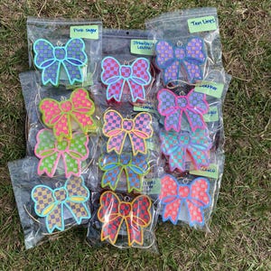 Checkered Bow Freshie | cute freshies | car freshies