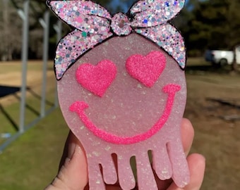 Valentine Drip Smiley Car Freshie | Roze glitterstrik