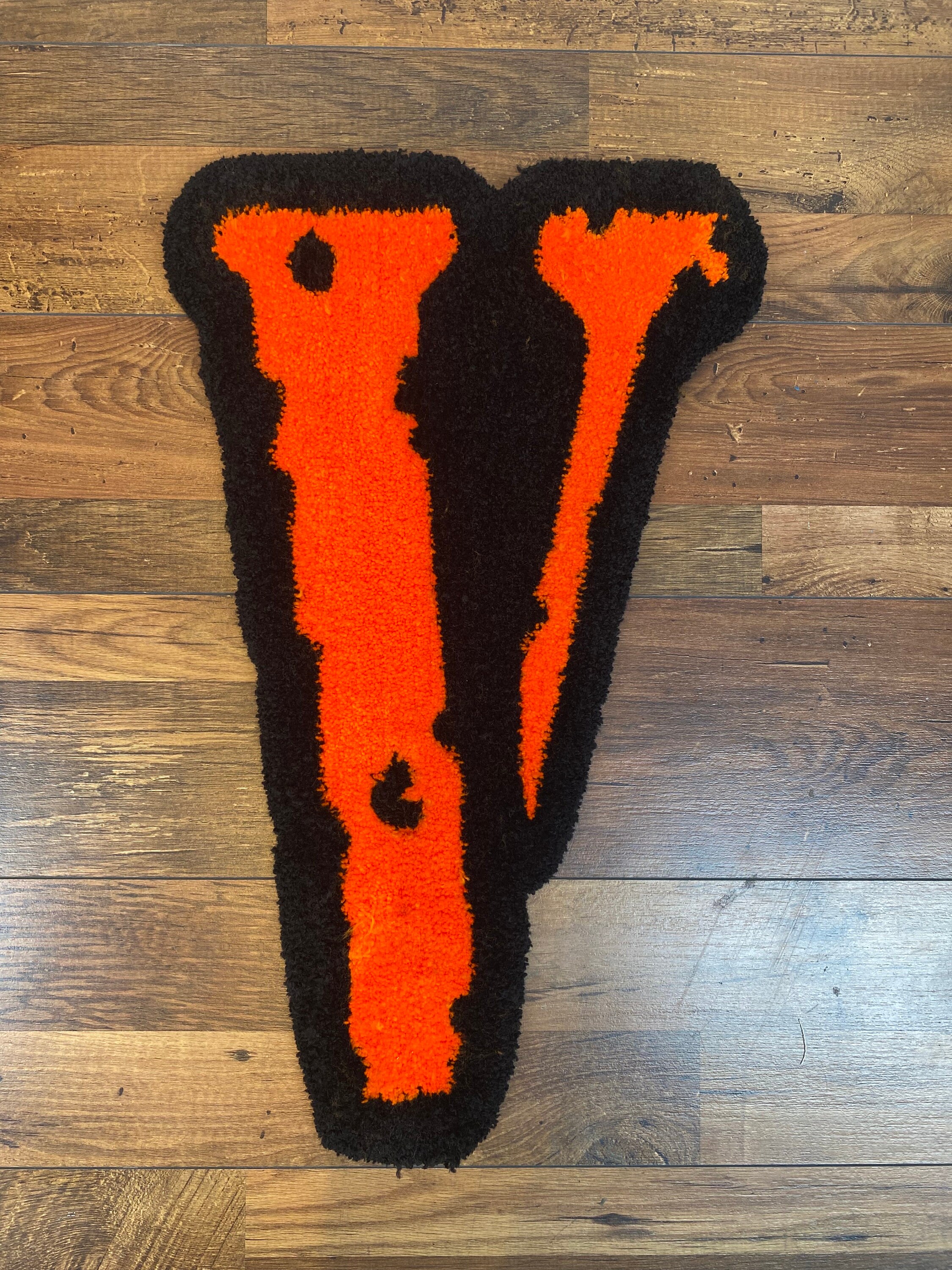 Vlone ラグ　マット　激レア il_fullxfull.5902722202_4v5k.jpg