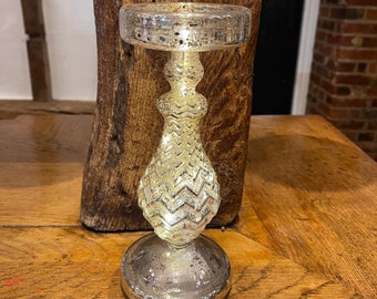 Mottled LED candle holder