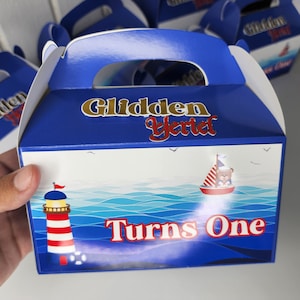 Nautical Favor Boxes: Birthday Party Decorations