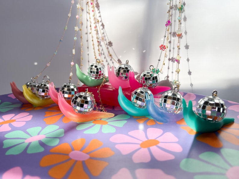 Disco Snail Figurine Suncatcher, Dopamine Decor, Rainbow Snail Figurine, Neon Home Decor, Kawaii Decor, Sun Catcher Window Figurine, Funky image 19