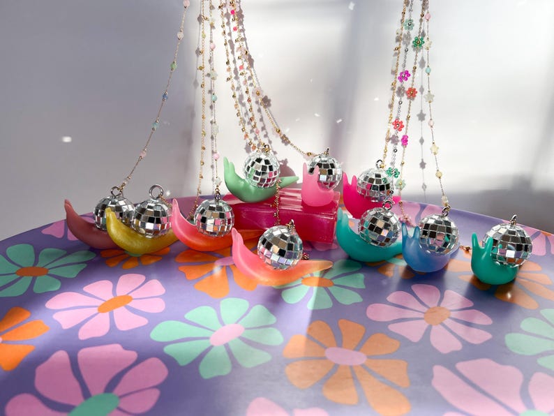 Disco Snail Figurine Suncatcher, Dopamine Decor, Rainbow Snail Figurine, Neon Home Decor, Kawaii Decor, Sun Catcher Window Figurine, Funky image 12