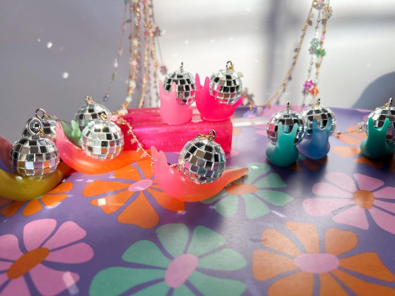 Disco Snail Figurine Suncatcher, Dopamine Decor, Rainbow Snail Figurine, Neon Home Decor, Kawaii Decor, Sun Catcher Window Figurine, Funky image 2