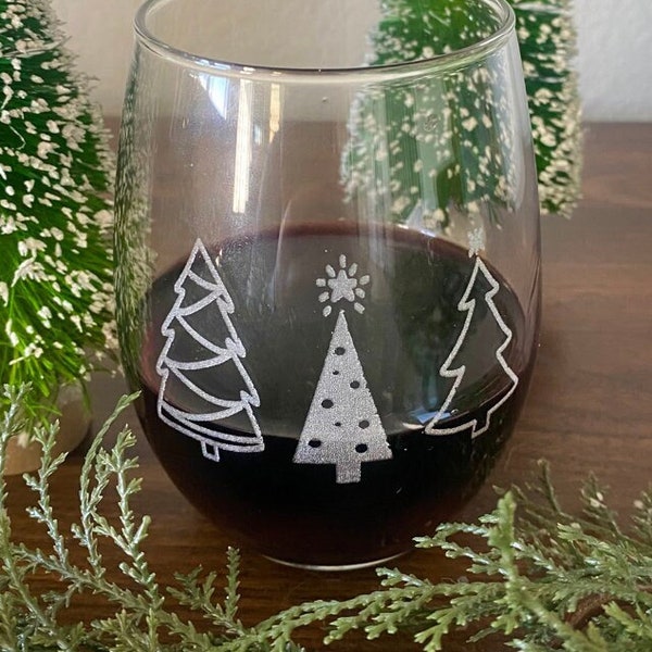 Christmas Tree Wine Glass, Holiday Glass, Tree Cup, Stemless Wine Glass, Custom Etched Glass, Christmas Etched Wine Glass, Christmas glass