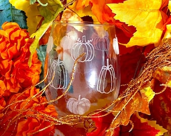 Etched Pumpkin Wine Glass: Fall Autumn Theme, 15 oz