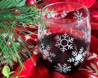 Etched Snowflake Stemless Wine Glass, Holiday