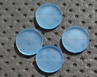 Cabochon di calcedonio blu: pietra preziosa rotonda e piatta per la creazione di gioielli (8-18 mm)