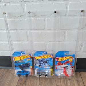 Acrylic Display  for Diecast 1/64 on blister, Hot Wheels, Matchbox and more