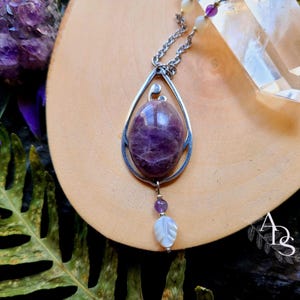 Amethyst mother of pearl necklace stainless steel natural mother of pearl pendant amethyst necklace mother of pearl pendant sparkle necklace gift
