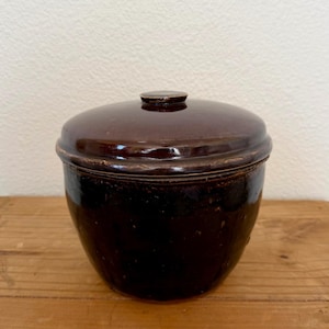 Primitive Stoneware Bean Pot Lidded Crock Signed Brown Glaze Handmade Pottery