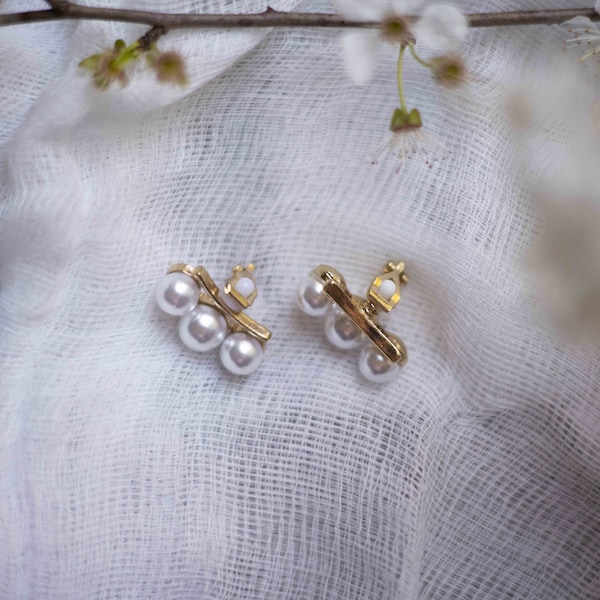 Clip On Earrings | Dainty Clip Ons | PEARL Clip On Earrings | Comfortable Clip-Ons | Gold Earrings- Pain Free Clip