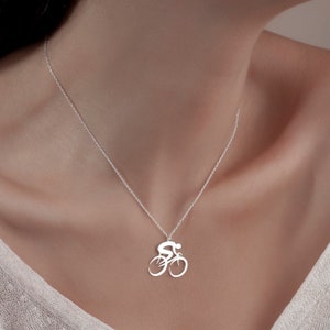 Collier vélo, collier vélo, collier cycliste, colliers en argent pour femme, collier délicat, cadeau de voyage, cadeau amateur de vélo image 4