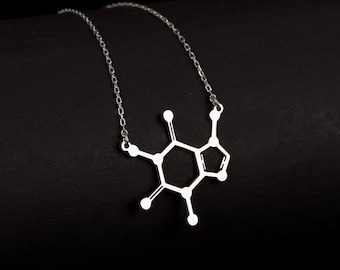 Colar com pingente de molécula de cafeína em prata, joia científica