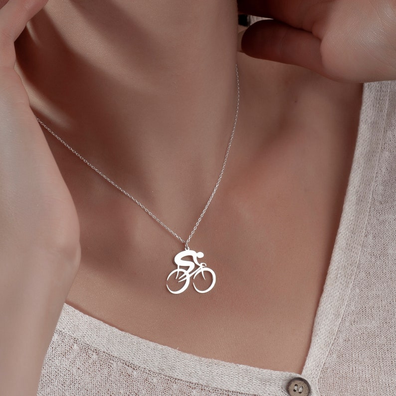 Collier vélo, collier vélo, collier cycliste, colliers en argent pour femme, collier délicat, cadeau de voyage, cadeau amateur de vélo image 5