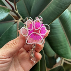 Bobina per badge retrattile con zampa di cane, Porta ID veterinario, Carta chiave RN, Simpatico regalo per infermiera acrilica, Amante degli animali, Vita veterinaria, Bobina per badge infermiera