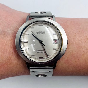Vintage 1970 Citizen Automatic Watch, UFO Oval Design, Serviced