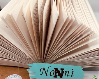 Personalized Bookmark: Custom Name, Colors & Tassel