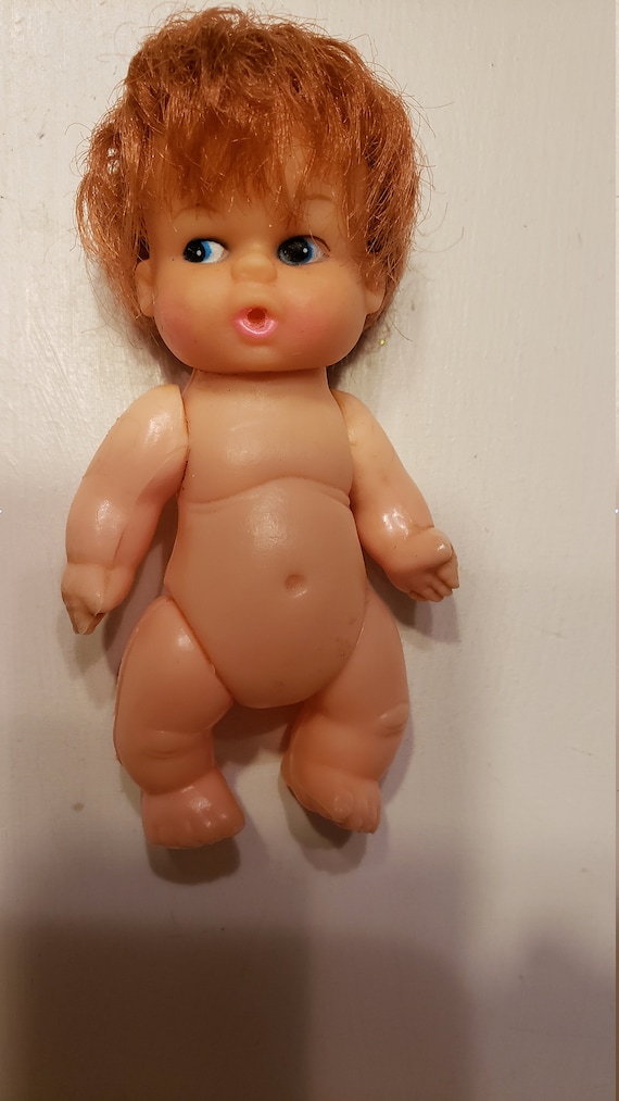 香港製の小さなヴィンテージ人形 - Etsy 日本